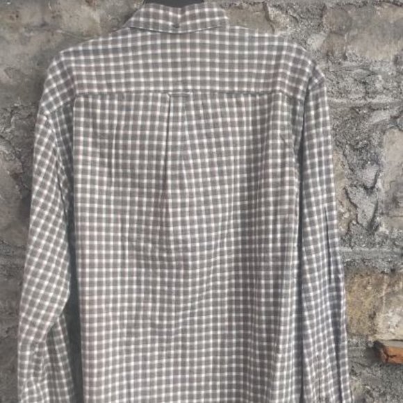 Haggar Button Down Shirt - Picture 3 of 4